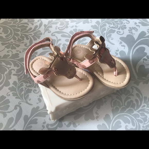 by Oshkosk Other - 🌞3 for $15 Oshkosh Genuine Kids Rose Gold Giraffe